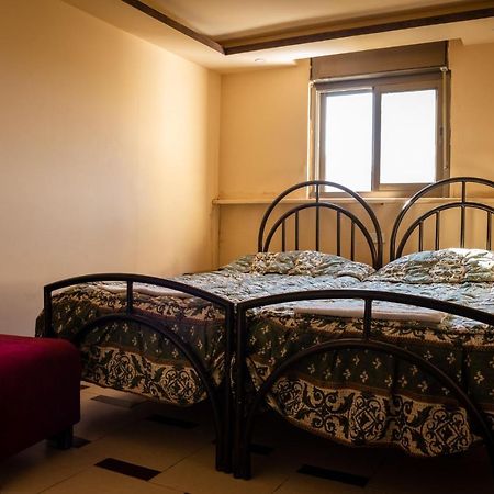 Madaba Hotel Экстерьер фото